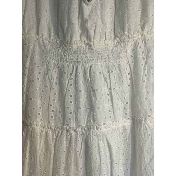 Anthropologie Tiered Eyelet Maxi Dress NWT Size Medium RARE Dress - Picture 9 of 16